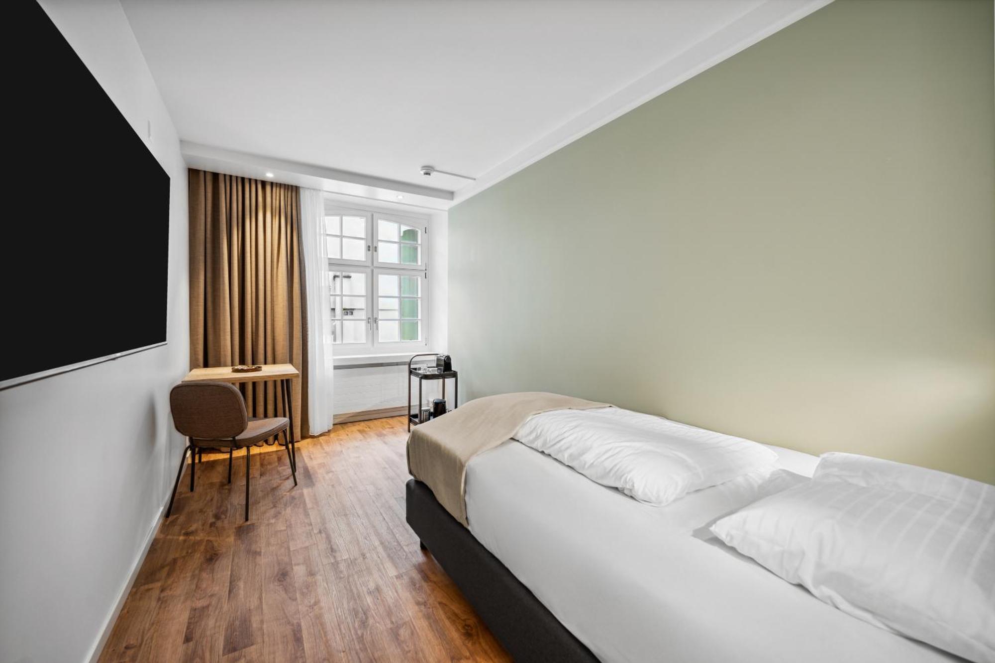 Limehome Basel Muenzgasse Cameră foto